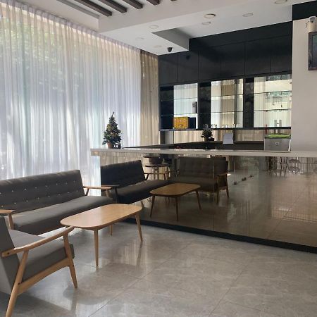 Oyo 676 Hotel Osaka Batam Екстер'єр фото