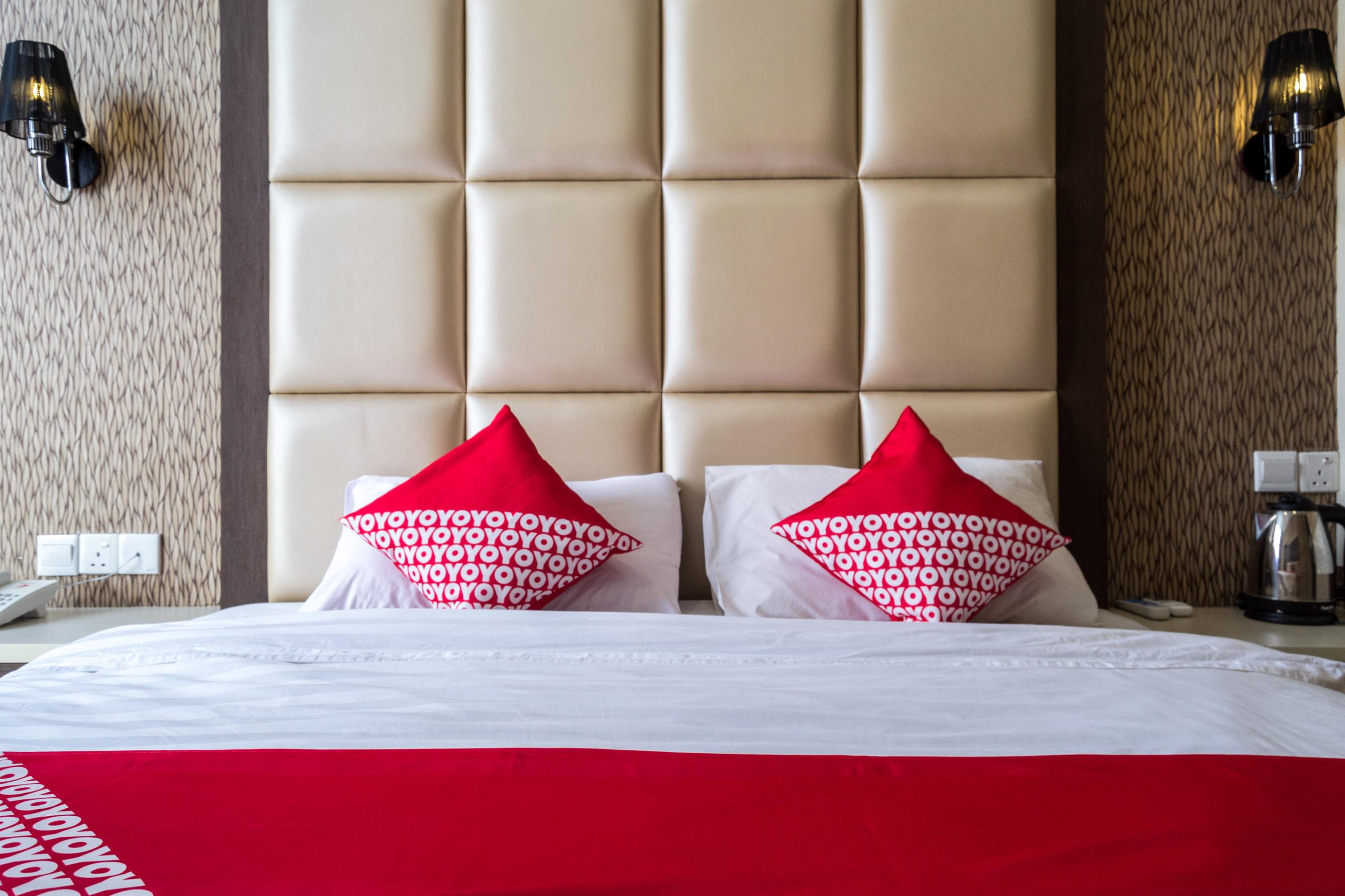 Oyo 676 Hotel Osaka Batam Екстер'єр фото