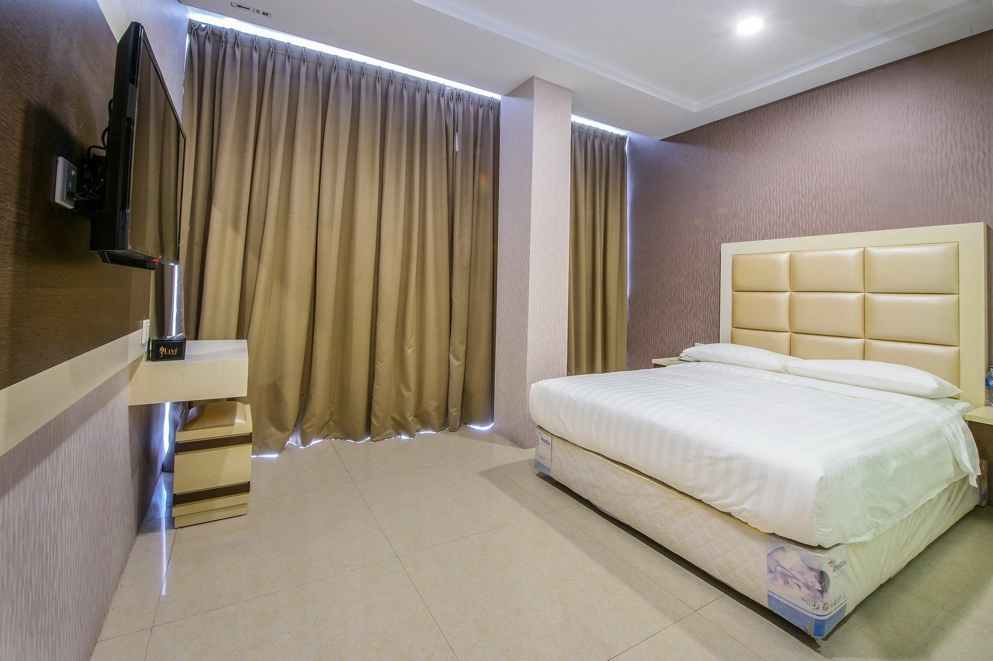Oyo 676 Hotel Osaka Batam Екстер'єр фото